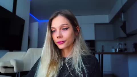 Kate  online show from 09/13/25, 10:26