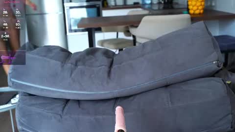 Kate  online show from 06/26/26, 10:19