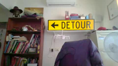 Snapshot of whiteboomer chatting on 01/15/26, 07:57 whiteboomer online show from 01/15/26, 07:57