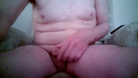 whitebriefs009 online show from 11/05/25, 09:42