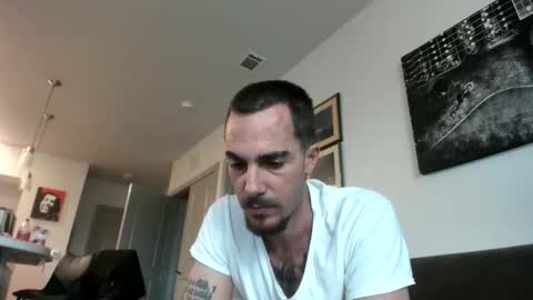 just  str8 stud nut  1000 online show from 11/21/25, 01:43