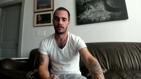 Snapshot of whitechocalate91 chatting on 03/12/26, 03:29 just str8 stud nut 1000 online show from 03/12/26, 03:29