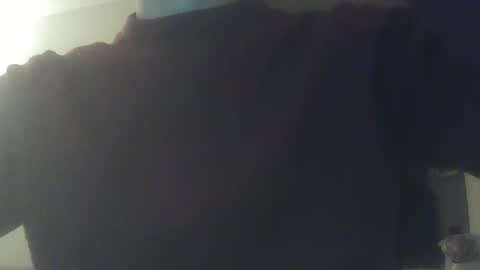 Snapshot of whiteduke81 chatting on 01/17/25, 06:33 Whiteduke online show from 01/17/25, 06:33