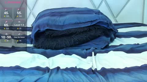 Dylan white online show from 09/15/25, 07:03