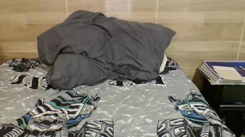 Dylan white online show from 04/04/26, 07:55