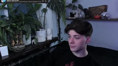 Gus online show from 11/30/25, 08:46