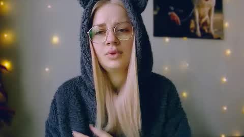 whitehex666 online show from 02/10/26, 09:35