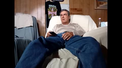 Snapshot of whitelion67 chatting on 09/24/25, 04:49 whitelion67 online show from 09/24/25, 04:49