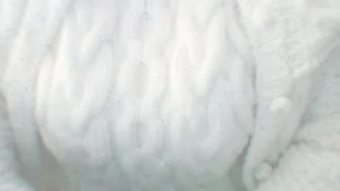 whitesweater online show from 01/06/25, 07:09