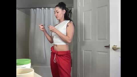 Snapshot of whitneyoc chatting on 01/10/25, 07:32 iamwhitneyoc online show from 01/10/25, 07:32