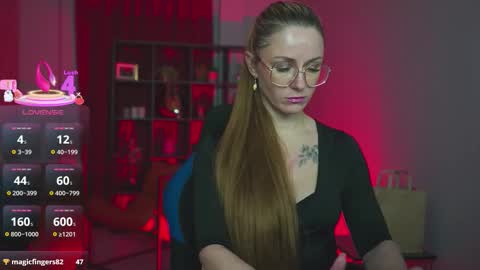 Snapshot of whitneypunnch chatting on 02/09/26, 02:43 whitneypunnch online show from 02/09/26, 02:43