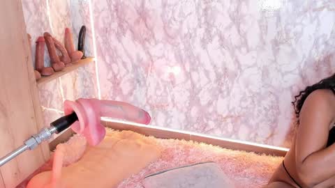 whitneyyfox online show from 01/15/25, 10:24