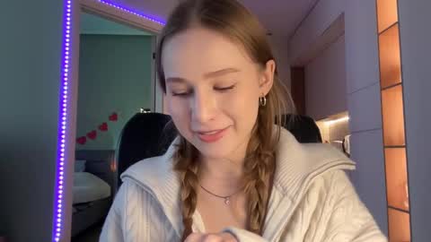 Alisa online show from 12/02/24, 09:35