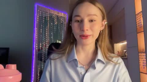 Alisa online show from 12/28/24, 06:28