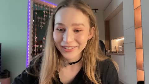 Alisa online show from 02/05/25, 10:08