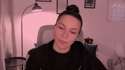 whoislulu online show from 04/03/26, 06:17