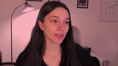 whoislulu online show from 04/15/26, 08:20