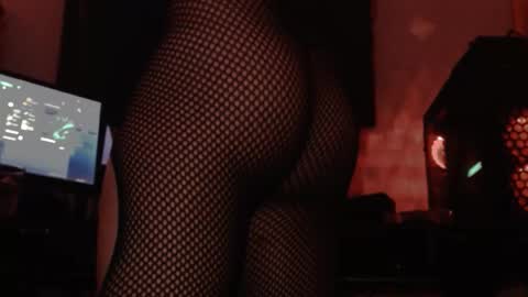 whoknowssss99 online show from 11/02/25, 12:57