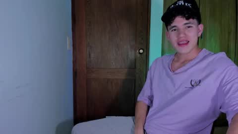 whos_he online show from 12/20/25, 12:40