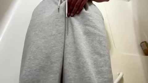 whosstin online show from 10/12/25, 12:26