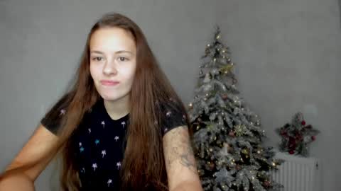 Veronica online show from 12/27/24, 09:54