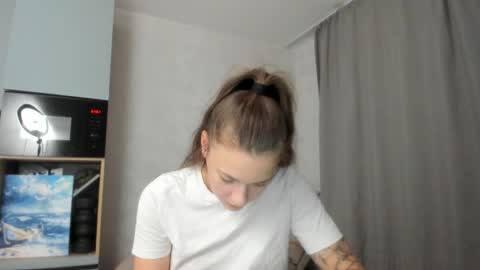 Veronica online show from 09/12/25, 06:52