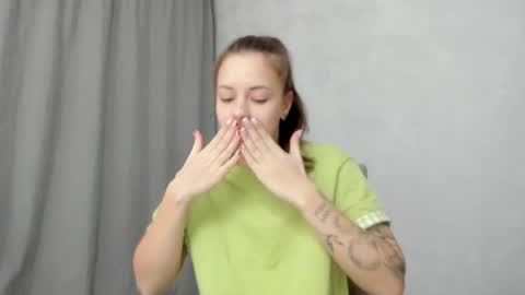 Veronica online show from 02/04/26, 08:36