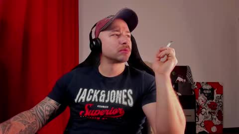 VI online show from 12/21/25, 06:04