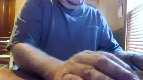 Snapshot of whydog chatting on 04/11/26, 05:06 whydog online show from 04/11/26, 05:06