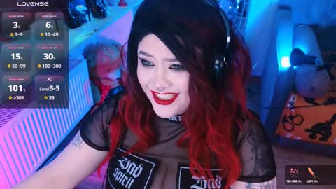 Laura  online show from 02/26/25, 04:36