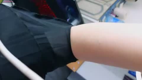 Laura  online show from 07/16/26, 05:24