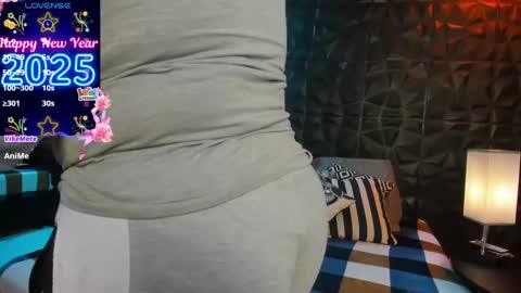 Snapshot of wife_mature chatting on 01/11/25, 12:29 sussy online show from 01/11/25, 12:29