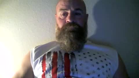 Snapshot of wil1565 chatting on 10/18/25, 12:57 wil1565 online show from 10/18/25, 12:57