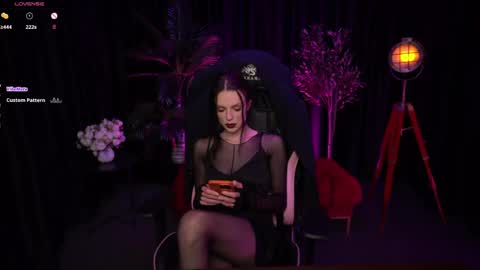 Snapshot of wild_alice_me chatting on 05/07/26, 03:28 Alice online show from 05/07/26, 03:28