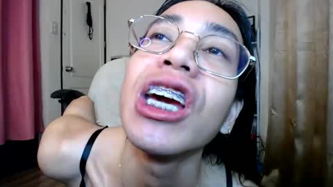 angel online show from 03/08/25, 03:06