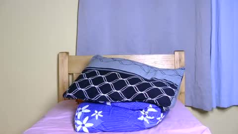 cutie online show from 07/09/26, 10:14