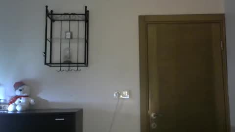 Snapshot of wild_silk_desire chatting on 02/27/25, 02:32 Alina online show from 02/27/25, 02:32