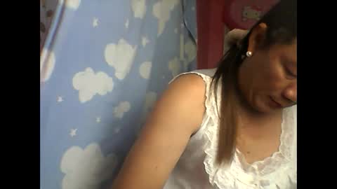 wild_sunflower11 online show from 03/08/25, 11:16