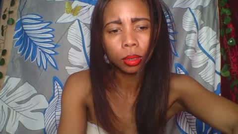Snapshot of wildah chatting on 06/18/26, 07:52 wildah online show from 06/18/26, 07:52