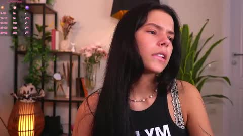 Snapshot of wildahankin chatting on 05/29/26, 04:10 Mia online show from 05/29/26, 04:10