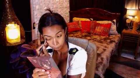 Snapshot of wildara chatting on 04/21/26, 11:18 wildara online show from 04/21/26, 11:18