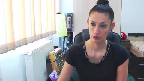 Bea online show from 03/31/26, 09:32