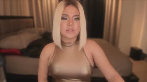 Snapshot of wildbelladonnats chatting on 12/03/24, 04:25 BELLA online show from 12/03/24, 04:25