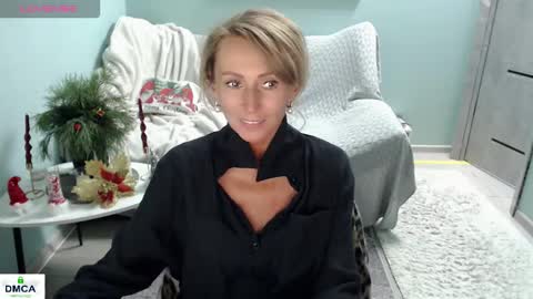 Snapshot of wildelione03 chatting on 01/08/26, 12:18 Helen online show from 01/08/26, 12:18