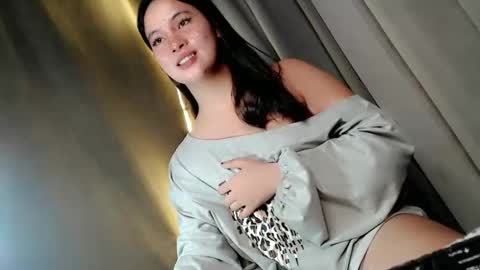 Snapshot of wildest_dream1 chatting on 02/18/26, 04:03 wildest_dream1 online show from 02/18/26, 04:03