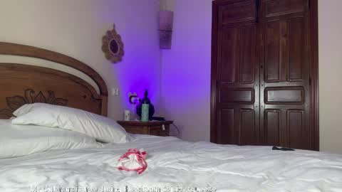 OF JunoHoly online show from 03/31/26, 12:12