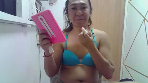 chloe online show from 03/14/26, 10:53