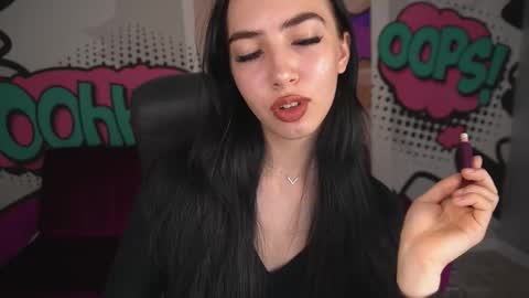 Alena online show from 09/16/25, 05:52