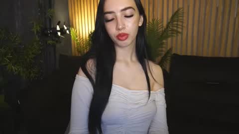 Alena online show from 10/14/25, 06:03