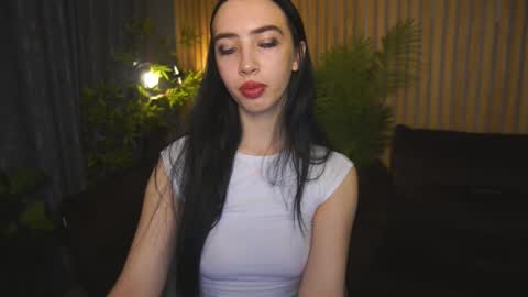 Alena online show from 10/23/25, 05:51